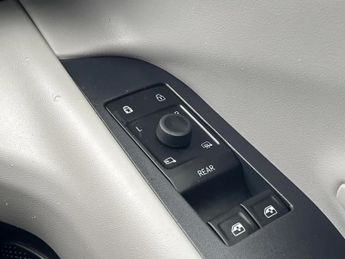 Ford Capri 2025.00 Ford Capri Select 5 Door 77kWh Extended Range RWD 1 Speed Automa