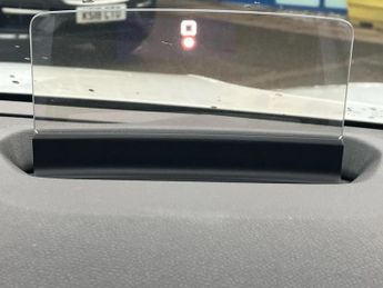 Citroen C4 100kW Shine Plus 50kWh 5dr Auto