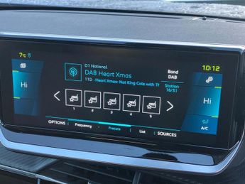 Peugeot 2008 100kW Allure Premium+ 50kWh 5dr Auto