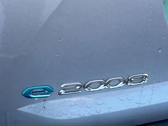 Peugeot 2008 100kW Allure Premium+ 50kWh 5dr Auto