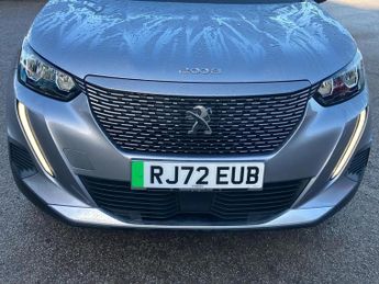 Peugeot 2008 100kW Allure Premium+ 50kWh 5dr Auto
