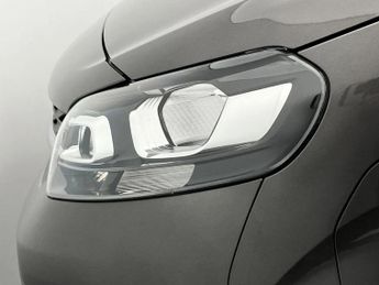 Vauxhall Vivaro Life 100kW Ultimate L 50kWh 5dr Auto