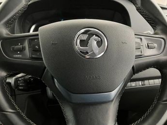 Vauxhall Vivaro Life 100kW Ultimate L 50kWh 5dr Auto