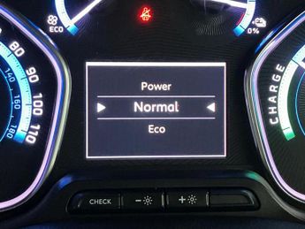 Vauxhall Vivaro Life 100kW Ultimate L 50kWh 5dr Auto