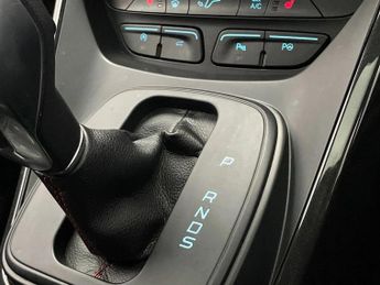 Ford Kuga 1.5 EcoBoost 182 ST-Line X 5dr Auto