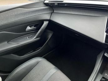 Peugeot 308 1.2 PureTech Allure Premium 5dr EAT8