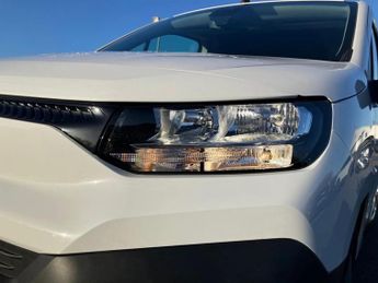 Citroen Berlingo 100kW 52kWh Van Driver Auto