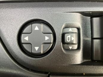 Peugeot 2008 115kW GT 54kWh 5dr Auto