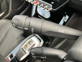 Peugeot 2008 115kW GT 54kWh 5dr Auto