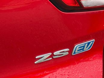 Mg Zs 115kW Trophy EV Long Range 73kWh 5dr Auto