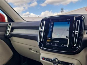 Volvo Xc40 1.5 T3 [163] Inscription Pro 5dr Geartronic