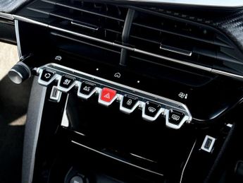 Peugeot 208 100kW Allure 50kWh 5dr Auto