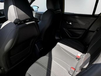 Peugeot 208 115kW GT 51kWh 5dr Auto