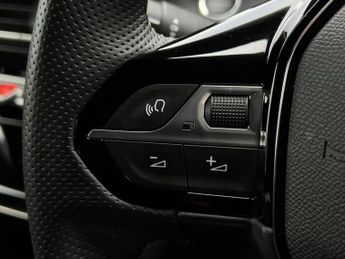 Peugeot 208 115kW GT 51kWh 5dr Auto