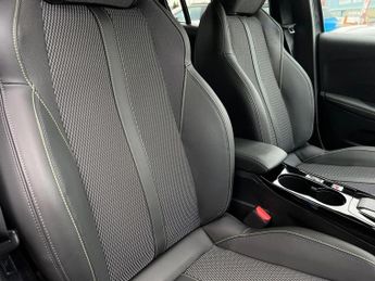 Peugeot 208 115kW GT 51kWh 5dr Auto