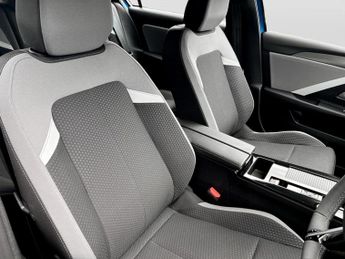 Vauxhall Astra 115kW Design 54kWh 5dr Auto