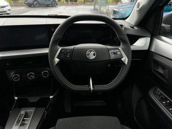 Vauxhall Frontera 83kW Design 44kWh 5dr Auto