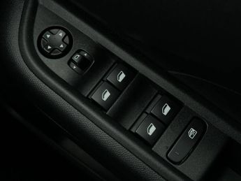 Vauxhall Frontera 83kW Design 44kWh 5dr Auto