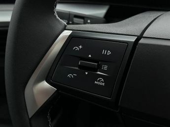 Vauxhall Frontera 83kW Design 44kWh 5dr Auto