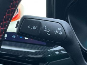 Ford Focus 1.0 EcoBoost Hybrid mHEV 155 ST-Line 5dr Auto