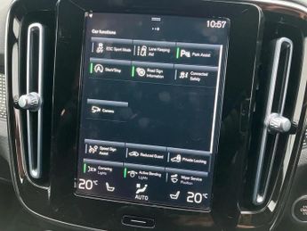 Volvo Xc40 2.0 B4P R DESIGN Pro 5dr Auto