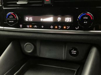 Nissan Qashqai 1.5 E-Power N-Connecta 5dr Auto
