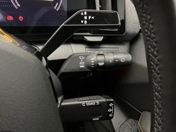 Renault Megane E-Tech EV60 160kW Iconic 60kWh Optimum Charge 5dr Auto