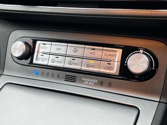 Hyundai Kona 150kW Premium 64kWh 5dr Auto