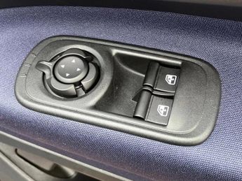 Fiat 500 87kW Passion 42kWh 2dr Auto