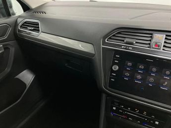 Volkswagen Tiguan Allspace 1.5 TSI Life 5dr DSG
