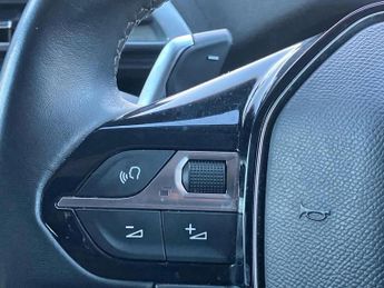 Peugeot 3008 1.6 Hybrid 225 Allure 5dr e-EAT8