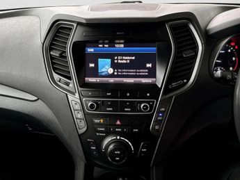 Hyundai Santa Fe 2.2 CRDi Blue Drive Premium 5dr Auto [7 Seats]