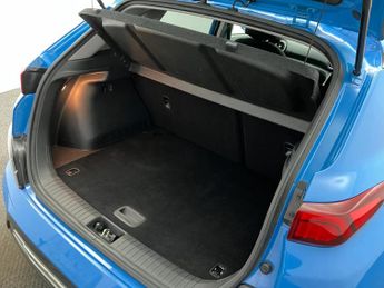 Hyundai Kona 150kW Premium 64kWh 5dr Auto
