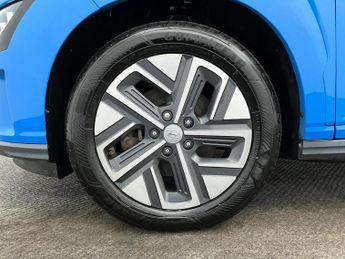 Hyundai Kona 150kW Premium 64kWh 5dr Auto