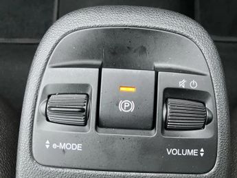 Fiat 500 87kW La Prima by Bocelli 42kWh 3dr Auto