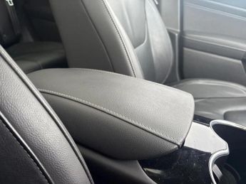 Ford Mondeo 2.0 EcoBoost Titanium 5dr Auto