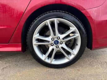 Ford Mondeo 2.0 EcoBoost Titanium 5dr Auto