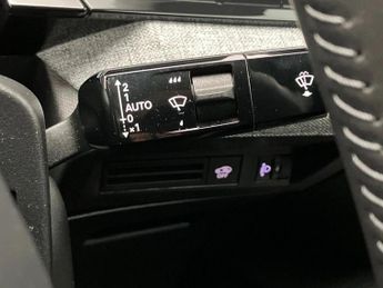 Peugeot 3008 157kW Allure 73kWh 5dr Auto