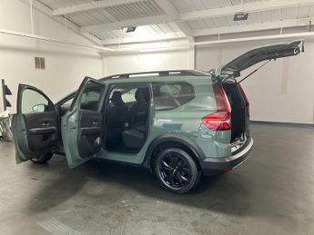 Dacia Jogger 1.6 HEV Extreme 5dr Auto