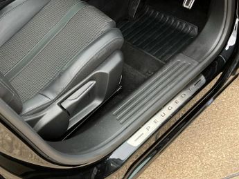 Peugeot 2008 100kW GT 50kWh 5dr Auto