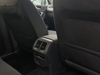 Volkswagen Tiguan Allspace 1.5 TSI Life 5dr DSG