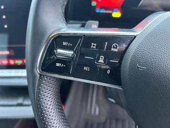 Renault Megane E-Tech EV60 160kW Techno Comfort Range 60kWh 5dr Auto