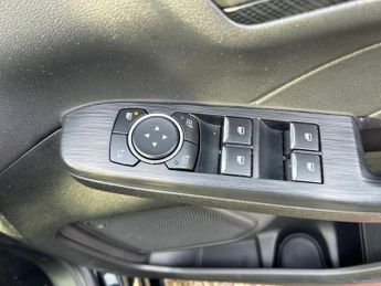 Ford Kuga 2.0 EcoBlue 190 ST-Line X Edition 5dr Auto AWD