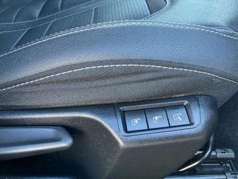 Vauxhall Mokka 100kW Ultimate 50kWh 5dr Auto