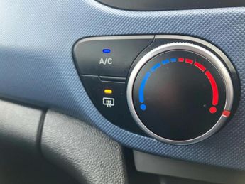 Hyundai I10 1.2 Premium 5dr Auto