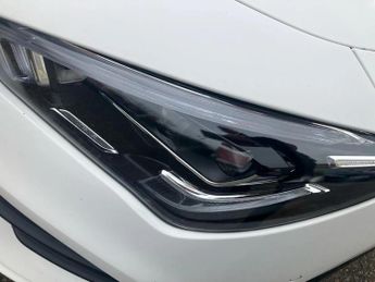 Mercedes-Benz Cla Class CLA 250 AMG Line Premium Plus 5dr Tip Auto