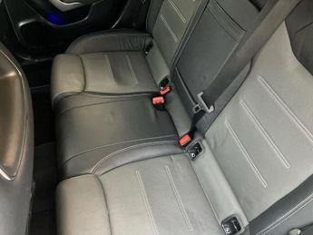 Mercedes-Benz Cla Class CLA 250 AMG Line Premium Plus 5dr Tip Auto