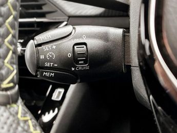 Peugeot 2008 115kW GT 54kWh 5dr Auto