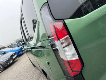 Ford Tourneo Courier 100kW Titanium 43kWh 5dr Auto