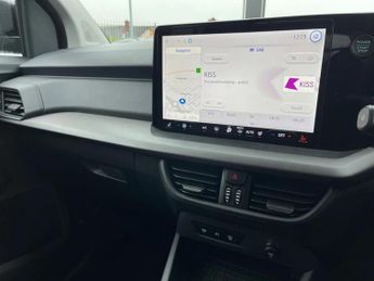 Ford Tourneo Courier 100kW Titanium 43kWh 5dr Auto